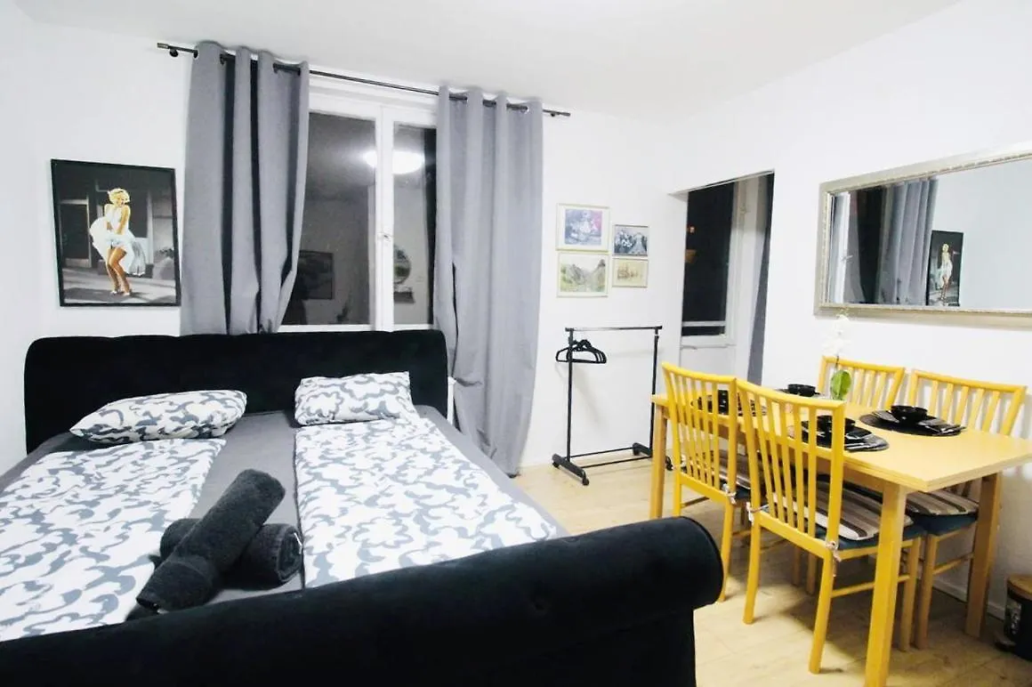 Modern Apartment In Millennium City Area ウィーン オーストリア